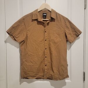 The North Face • Men’s Short Sleeve Button Shirt